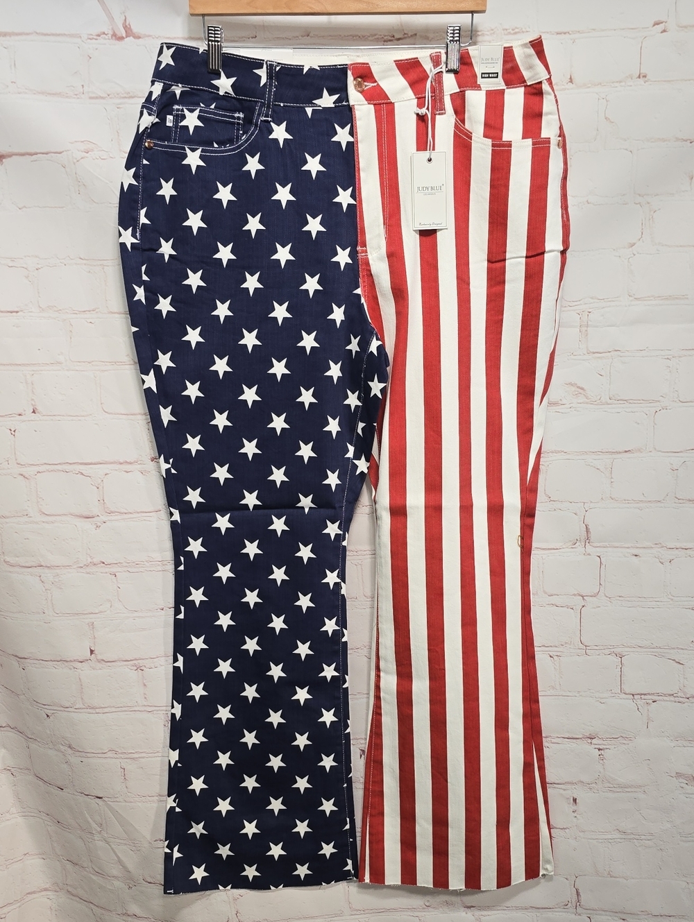 Judy Blue Patriotic Star & Stripe Flare Jeans in Red, White & Navy Size 20W NWT